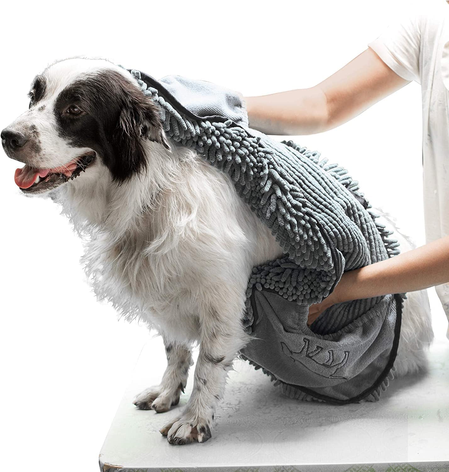 Extra Large Ultra Absorbent Microfiber Dog Bath Towel - 35"x15" with Comfortable Hand Pockets, Suitable for Indoor and Outdoor Use, Durable and Machine Washable