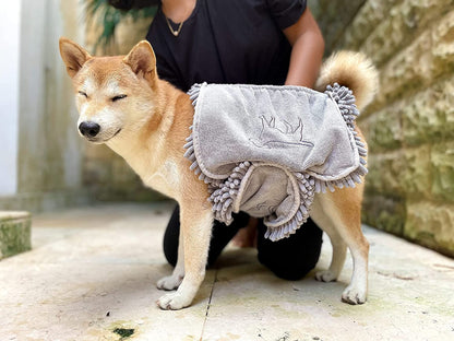 Extra Large Ultra Absorbent Microfiber Dog Bath Towel - 35"x15" with Comfortable Hand Pockets, Suitable for Indoor and Outdoor Use, Durable and Machine Washable
